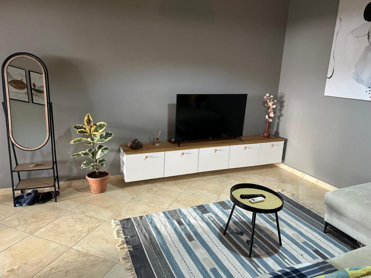 Marlis' Home Golem  Kültér fotó