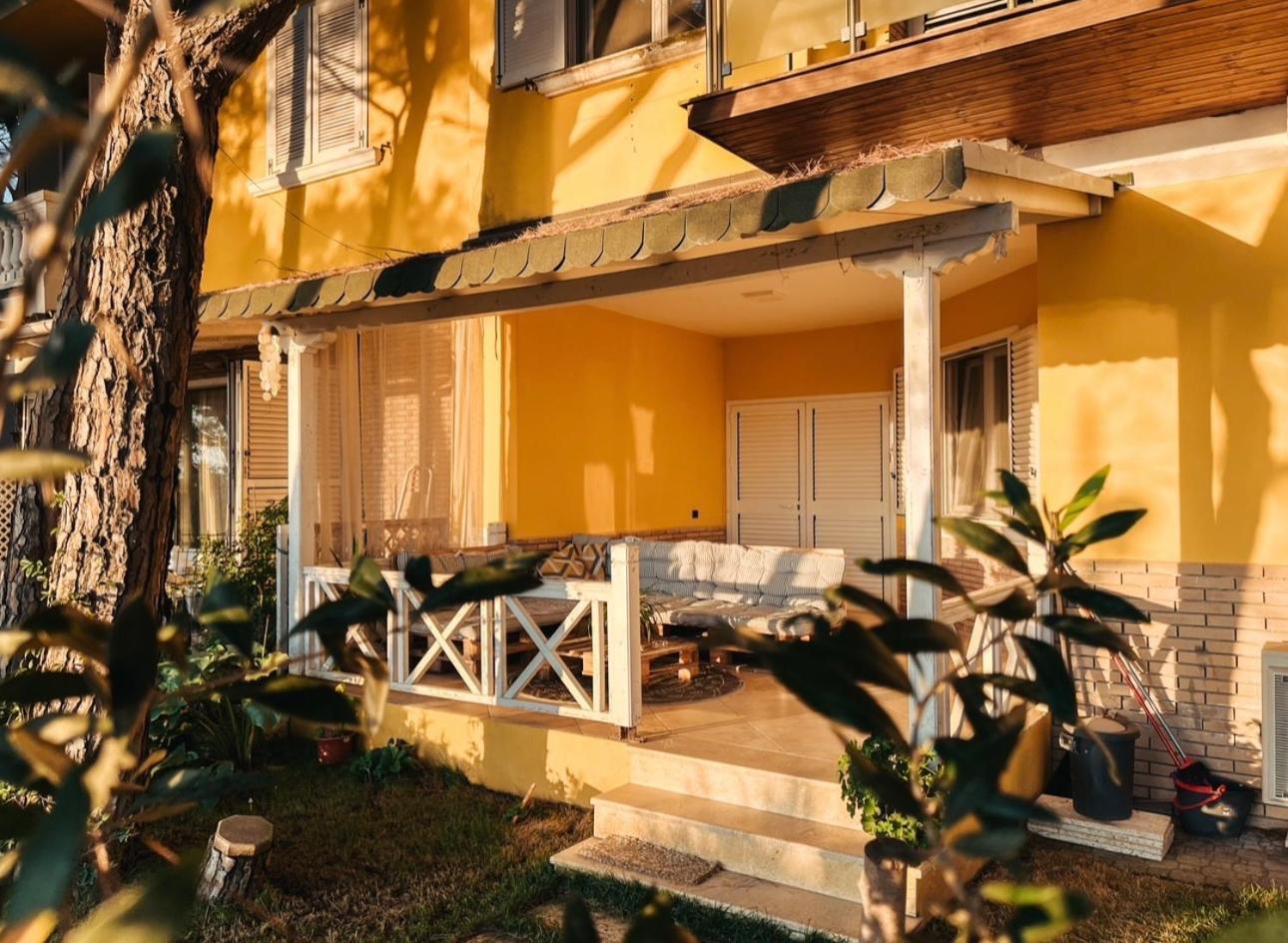 Marlis' Home Golem  Kültér fotó